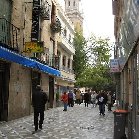 Apartamento Jaen Catedral, Centro Historico, Espacioso, Plaza Parking Exterior photo